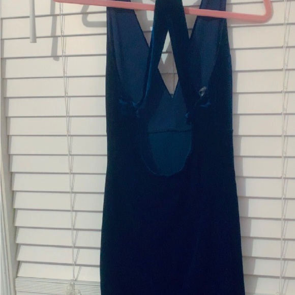 Blue velvet dress - Picture 5 of 5